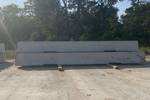 F-Shape Barrier