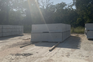 10' Commercial F-Shape Barrier