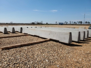 Single Slope Concrete Barrier