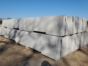 Single Slope Concrete Barrier